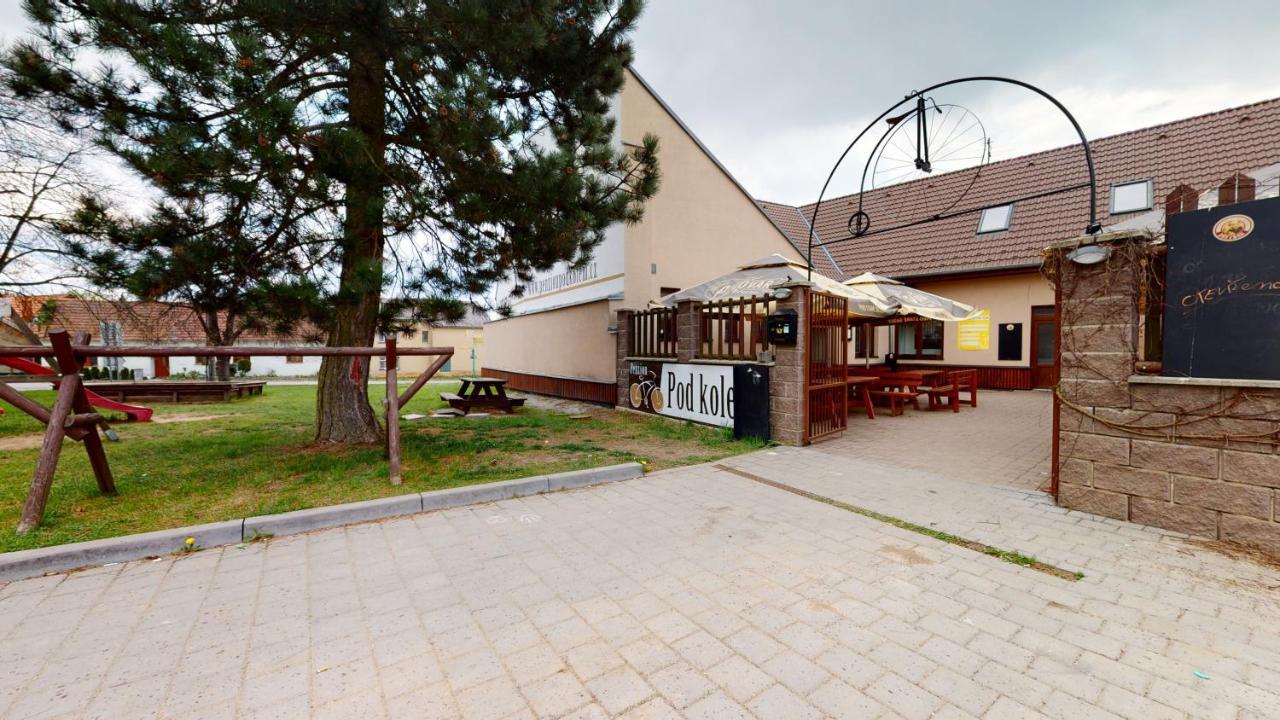 Penzion Pod Kolem Hotel Sosuvka Luaran gambar